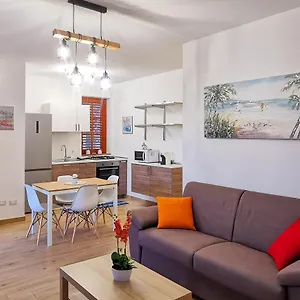 elite-residence-mondello.sicilyhotelsitaly.net/