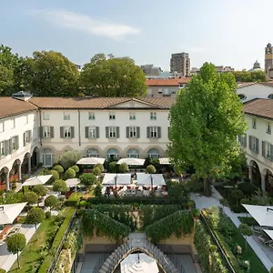 Hotel Four Seasons, Mediolan